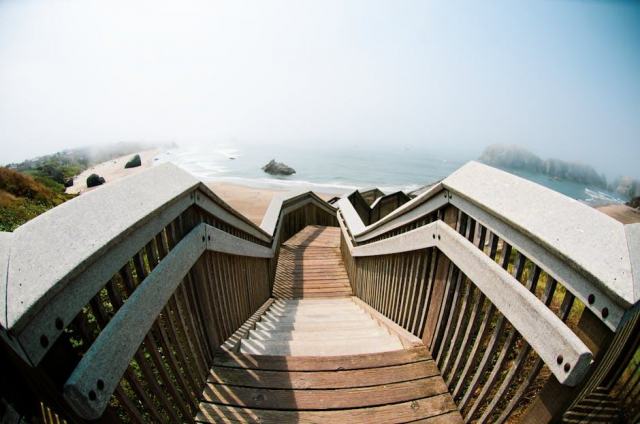 Escaliers pas cher : guide escalier bois