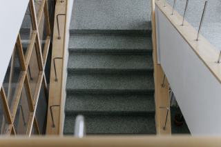Normes escalier : dimensions, DTU et réglementation