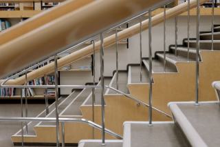 Escalier glissant : solutions antidérapantes efficaces