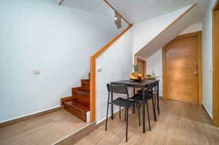 Escalier quart tournant haut en bois : guide d'achat